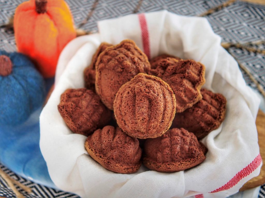 Healthy Gingerbead Protein Cookie Cakes with Bone Broth in rustic serving bowl.